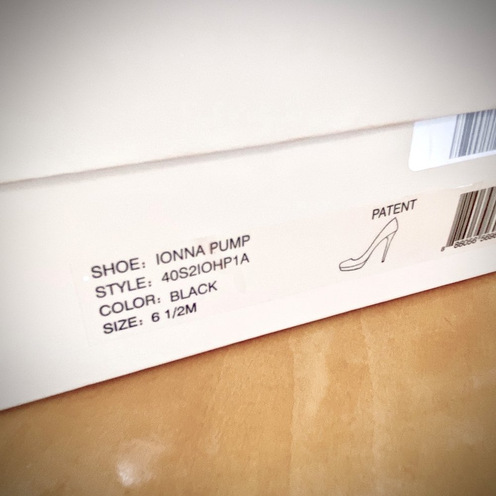 Michael Kors "Ilona" Black Patent Platform Pumps - Like New! - Picture 8 of 8